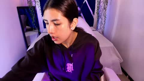 Snapshot of sweet_mussee chatting on 02.28.26 Daniela online show from 02.28.26