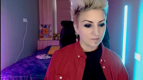 sweet_n_strong online show from 02.15.26