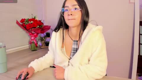 Snapshot of sweet_obsession__ chatting on 02.17.25 Sweet Obsession online show from 02.17.25