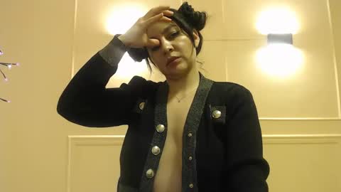 My name is Catalina. Please say hello I like to chat with you. If you have requests please use tip online show from 02.19.25