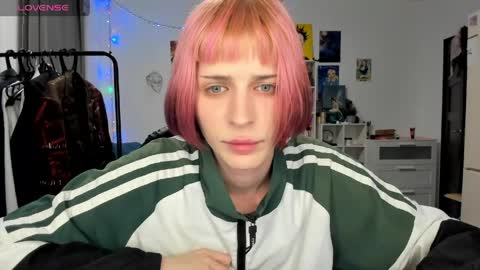 kira online show from 04.16.26