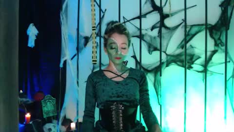 Penny  online show from 11.01.25