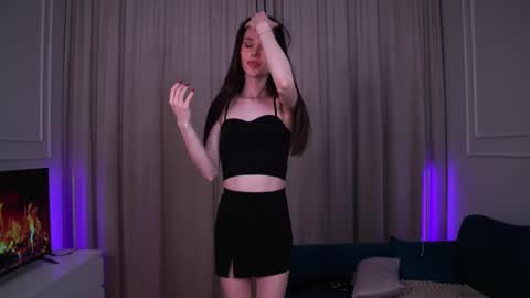 Snapshot of sweet_reverie chatting on 03.09.25 Vanessa online show from 03.09.25