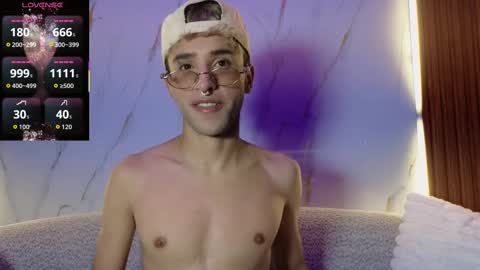 Santiago online show from 09.30.25