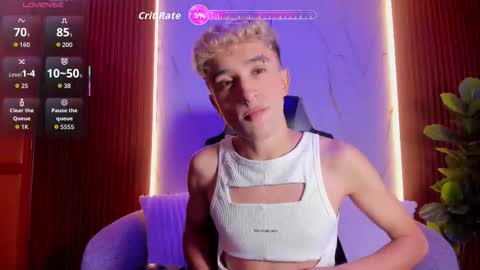 Santiago online show from 10.13.25