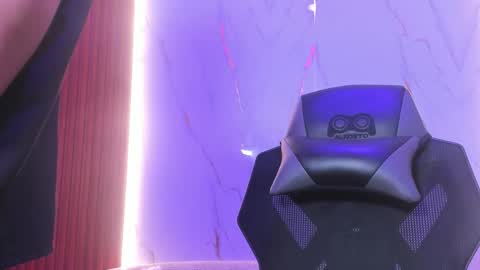 Santiago online show from 10.19.25