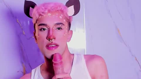 Santiago online show from 10.31.25