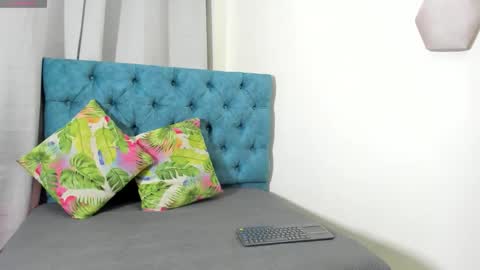 sweet_sariita online show from 09.21.25