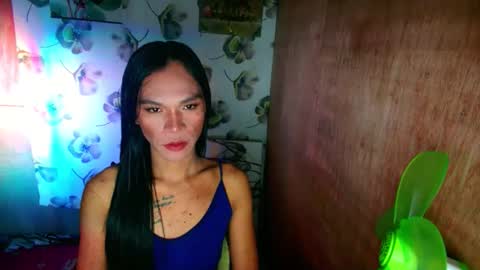 Zhienne online show from 11.22.25