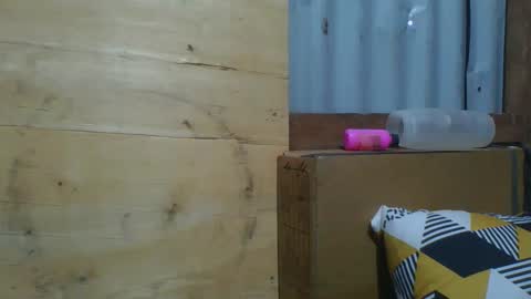 Snapshot of sweet_shafarah chatting on 02.12.25 sweet_shafarah online show from 02.12.25