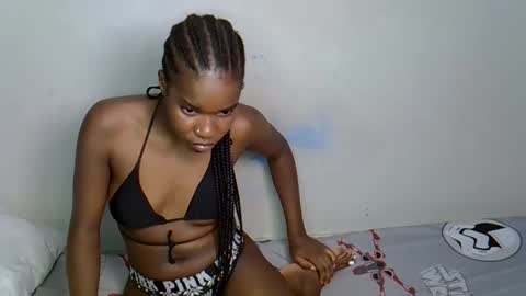 sweet_sheee online show from 01.10.26