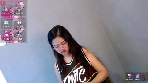 Leah online show from 01.08.25