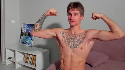 sweet_smith8 online show from 12.04.24