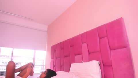 sweet_stacie online show from 03.05.25