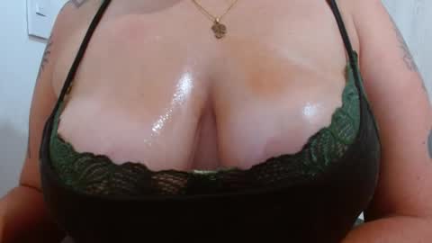 tammy IG stammy 36 online show from 12.22.24