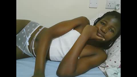 Snapshot of sweet_tattiana chatting on 02.22.25 Tatty online show from 02.22.25