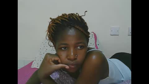 Snapshot of sweet_tattiana chatting on 03.10.25 Tatty online show from 03.10.25