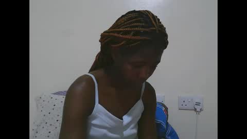 Snapshot of sweet_tattiana chatting on 03.11.25 Tatty online show from 03.11.25