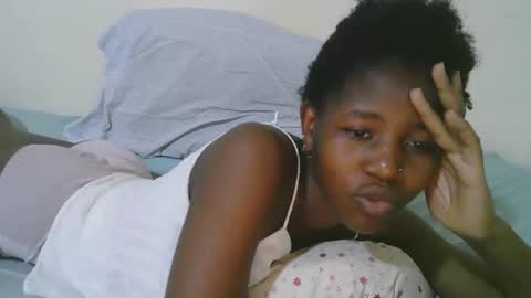 Snapshot of sweet_tattiana chatting on 09.23.25 Tatty online show from 09.23.25