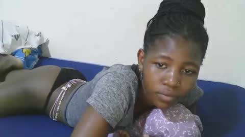 Snapshot of sweet_tattiana chatting on 10.21.25 Tatty online show from 10.21.25