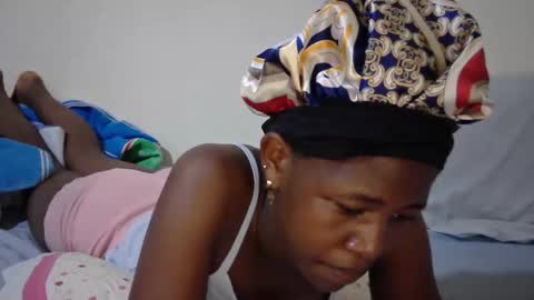 Snapshot of sweet_tattiana chatting on 11.07.25 Tatty online show from 11.07.25