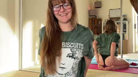 Heidi Brenner - Please check bio for schedule  FAQ online show from 04.10.26