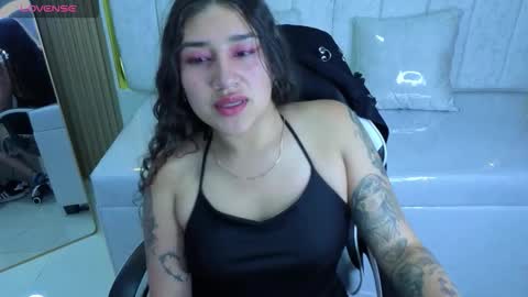 Snapshot of sweet_tx_ chatting on 10.24.25 Online 800 to 1400 online show from 10.24.25