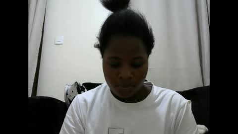 sweet_veebouset online show from 06.02.26