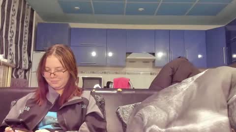 Snapshot of sweet_violetti chatting on 02.14.25 sweet_violetti online show from 02.14.25