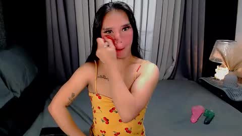 bea takashi  online show from 10.09.25