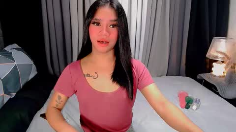 bea takashi  online show from 12.05.25