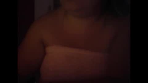 Snapshot of sweetapple808216 chatting on 12.17.24 sweetapple808216 online show from 12.17.24