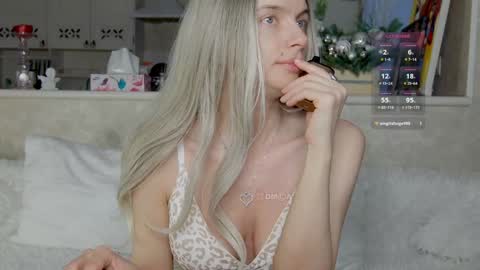 sweetbabyxx2021 online show from 12.15.24