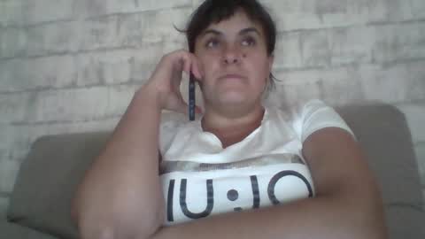 Snapshot of sweetbesty5322 chatting on 08.04.26 sweetbesty5322 online show from 08.04.26