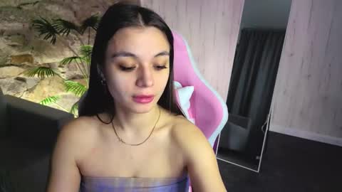 Snapshot of sweetblushie chatting on 02.06.26 Kim online show from 02.06.26