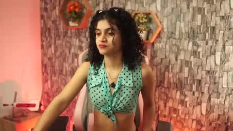 Salom independent model online show from 03.05.26