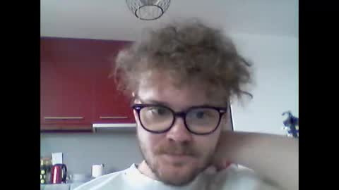 Snapshot of sweetboyl04 chatting on 06.03.26 sweetboyl04 online show from 06.03.26