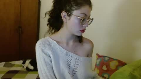 Snapshot of sweetcalm_ chatting on 06.06.26 sweetcalm_ online show from 06.06.26