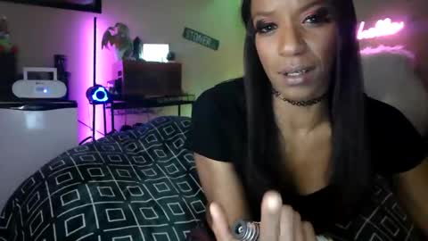 Jillian online show from 12.22.25