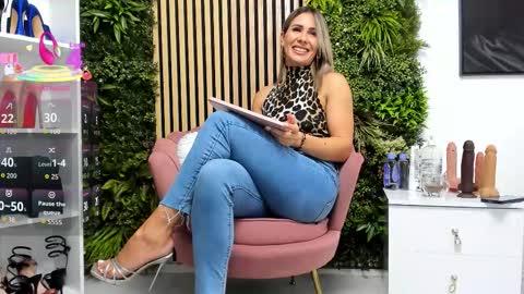 Cherry online show from 10.05.25