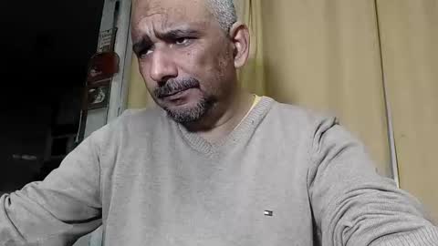 Snapshot of sweetcuervo chatting on 10.31.25 sweetcuervo independent model online show from 10.31.25