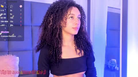 Snapshot of sweetcurly1 chatting on 01.16.25 M I A online show from 01.16.25