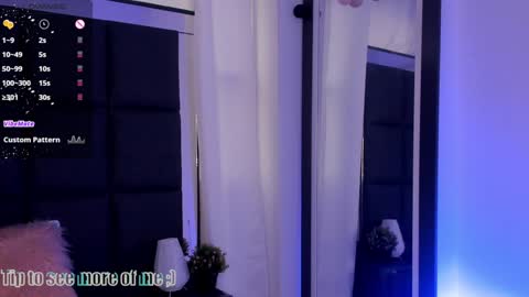 Snapshot of sweetcurly1 chatting on 01.18.25 M I A online show from 01.18.25