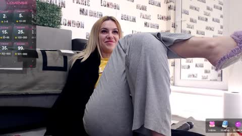 Daiana  Onlyfans - Blonddaiana online show from 01.18.25