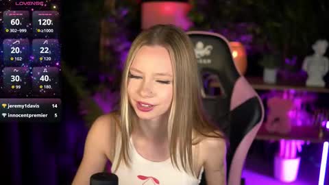 Snapshot of sweetdaisy_me chatting on 02.28.26 Lina online show from 02.28.26