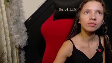 Snapshot of sweetdam12 chatting on 02.11.26 sweetdam12 online show from 02.11.26