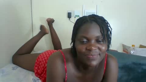 Snapshot of sweetdarkskin chatting on 02.23.25 CLARIS online show from 02.23.25