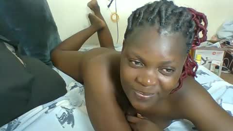 Snapshot of sweetdarkskin chatting on 03.07.25 CLARIS online show from 03.07.25