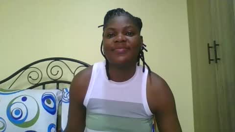 Snapshot of sweetdarkskin chatting on 09.27.25 CLARIS online show from 09.27.25