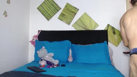 Snapshot of sweetday_19 chatting on 02.19.26 sweetday_19 online show from 02.19.26